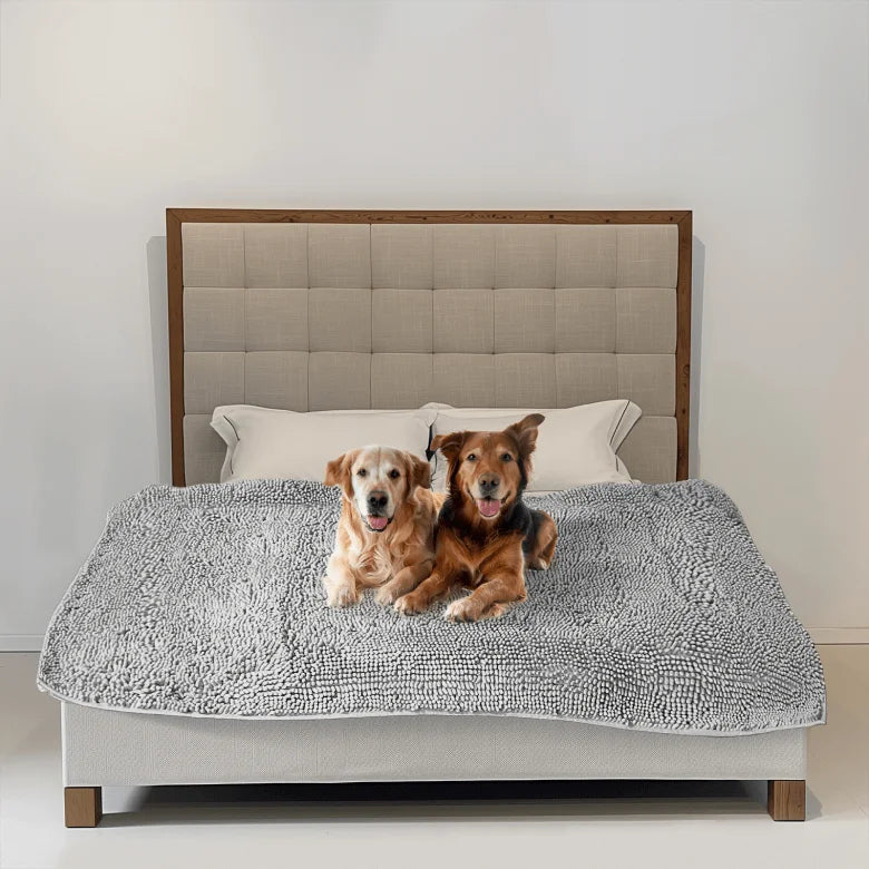 Muddy Mat – Dog Blanket for Couch & Car