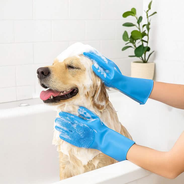 Muddy Mat® Dog Grooming Bundle – Rubber Scrubbers, Doggy Dryer, Muddy Mitt & Aloe Vera & Oatmeal Dog Shampoo for Itchy Skin Relief, Smelly Dogs & Sensitive Coats – 17 oz
